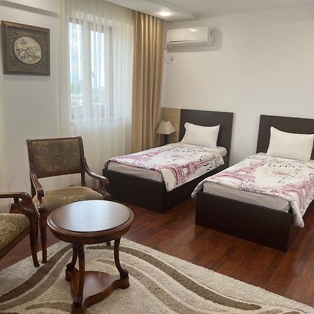 Vanatur Hotel 기우므리 외부 사진