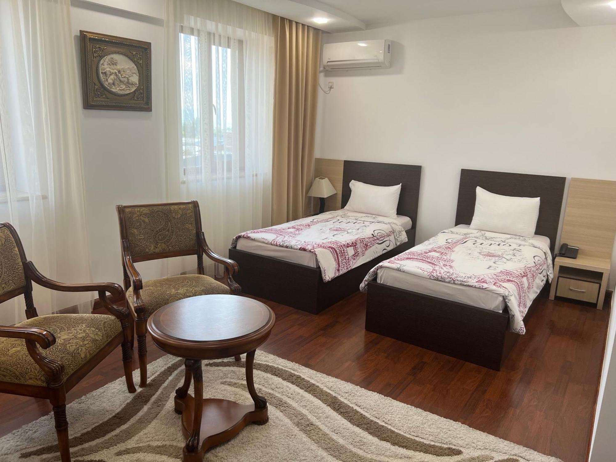Vanatur Hotel 기우므리 외부 사진