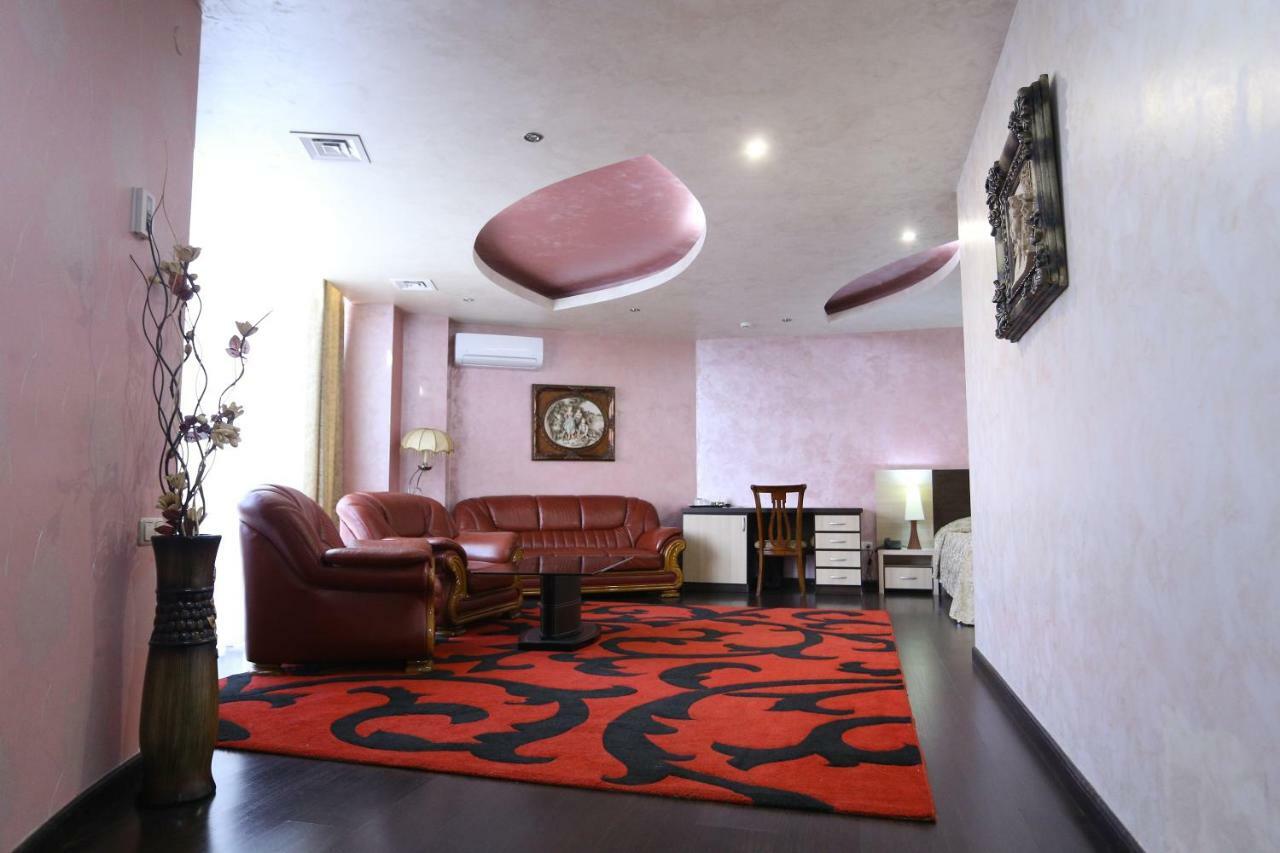 Vanatur Hotel 기우므리 외부 사진